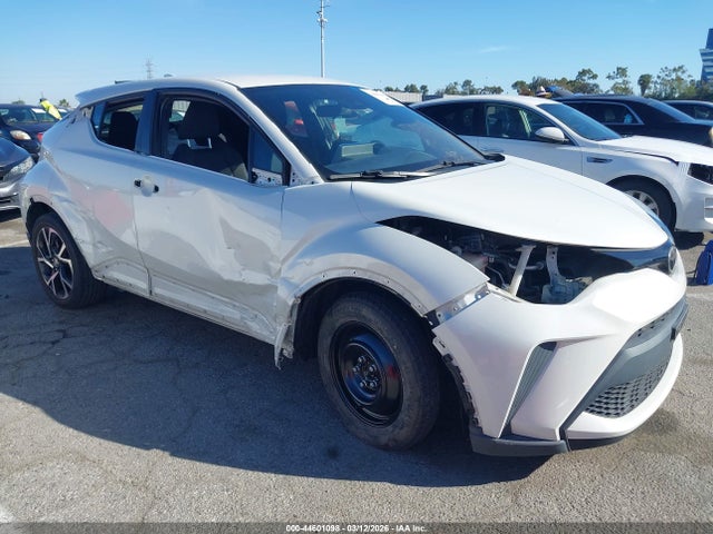 2021 TOYOTA C-HR XLE - 1