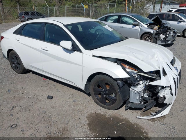 2023 HYUNDAI ELANTRA SEL - 1