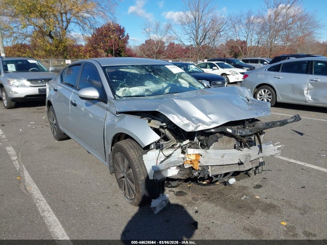 2022 NISSAN ALTIMA SV INTELLIGENT AWD - 1