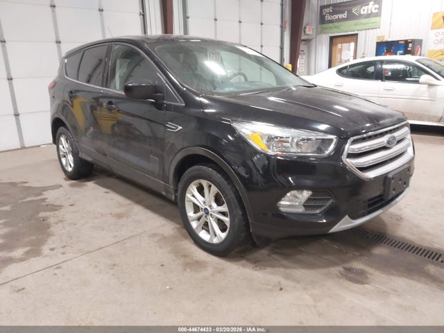 2019 FORD ESCAPE SE - 1