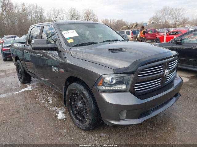 2016 RAM 1500 SPORT - 1