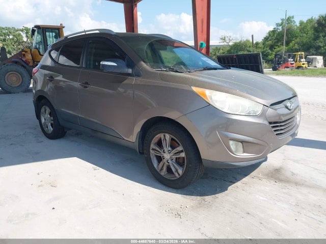 2016 FORD ESCAPE SE - 1