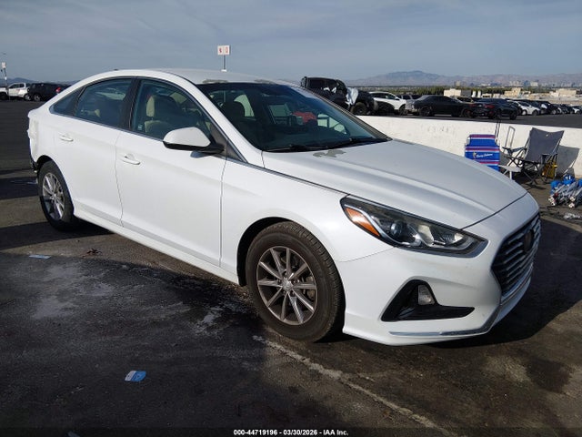 2018 HYUNDAI SONATA SE - 1