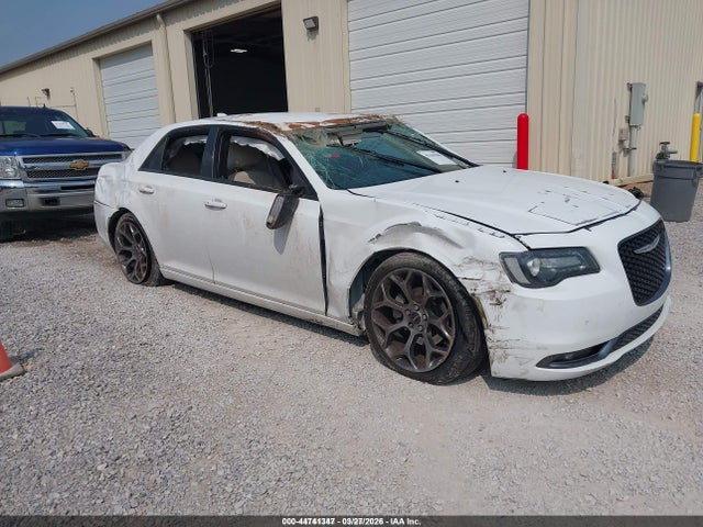 2018 CHRYSLER 300 TOURING - 1