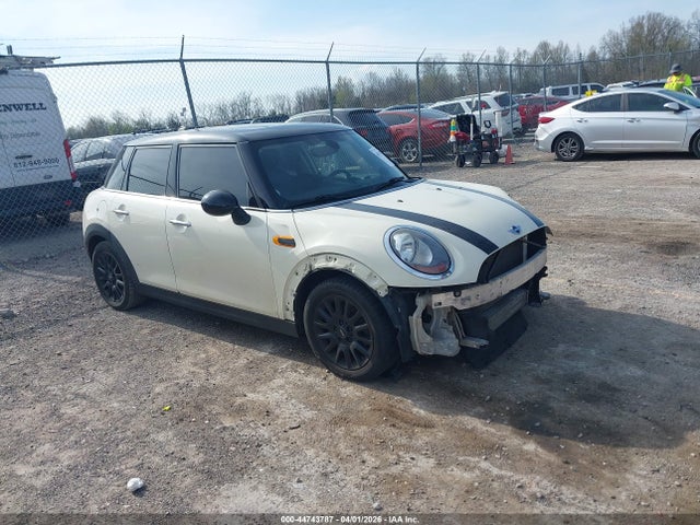 2015 MINI HARDTOP COOPER - 1