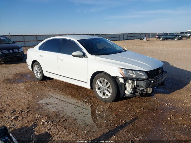 2017 VOLKSWAGEN PASSAT 1.8T S - 1
