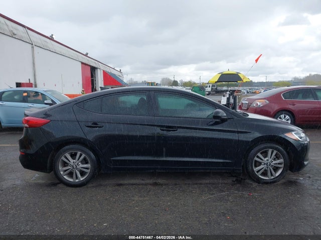 2017 HYUNDAI ELANTRA SE - 1