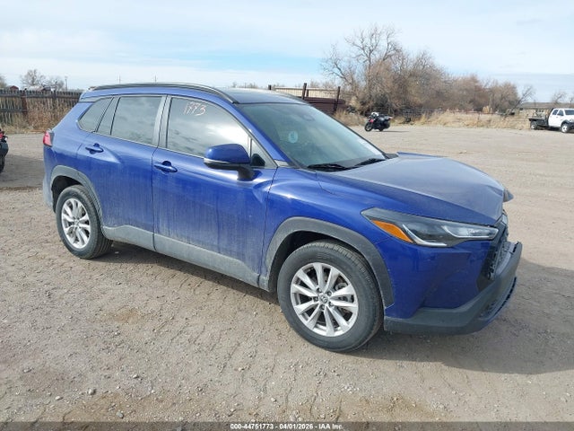 2023 TOYOTA COROLLA CROSS LE - 1