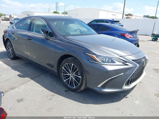 2025 LEXUS ES 300H - 1