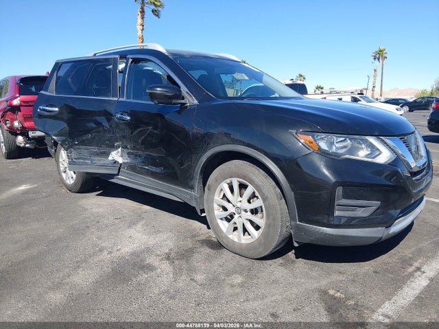 2017 NISSAN ROGUE SV - 1