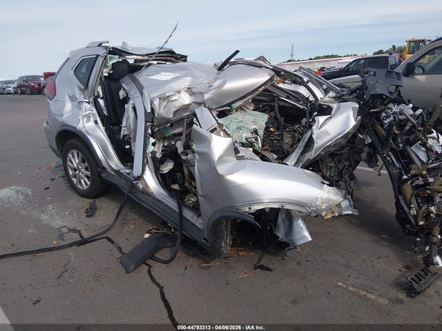 2018 NISSAN ROGUE SV - 1