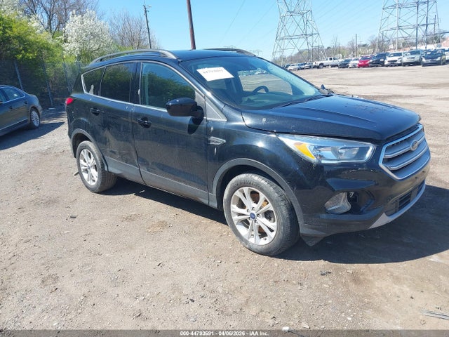 2018 FORD ESCAPE SE - 1