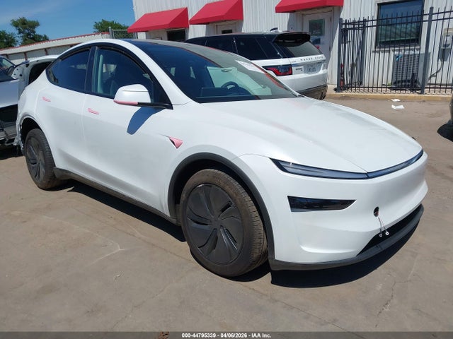 2026 TESLA MODEL Y - 1