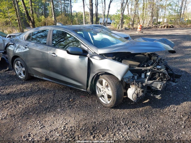 2017 CHEVROLET VOLT LT - 1