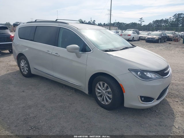 2017 CHRYSLER PACIFICA TOURING-L - 1
