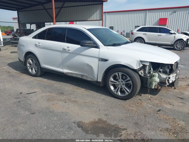 2019 FORD TAURUS SE - 1
