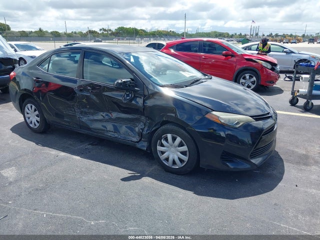 2017 TOYOTA COROLLA LE - 1