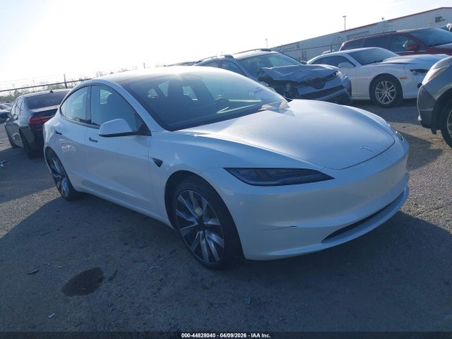 2025 TESLA MODEL 3 - 1