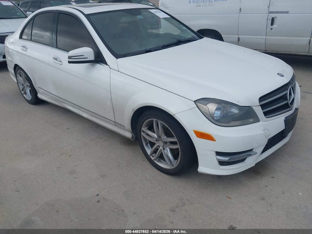 2014 MERCEDES-BENZ C 250 - 1