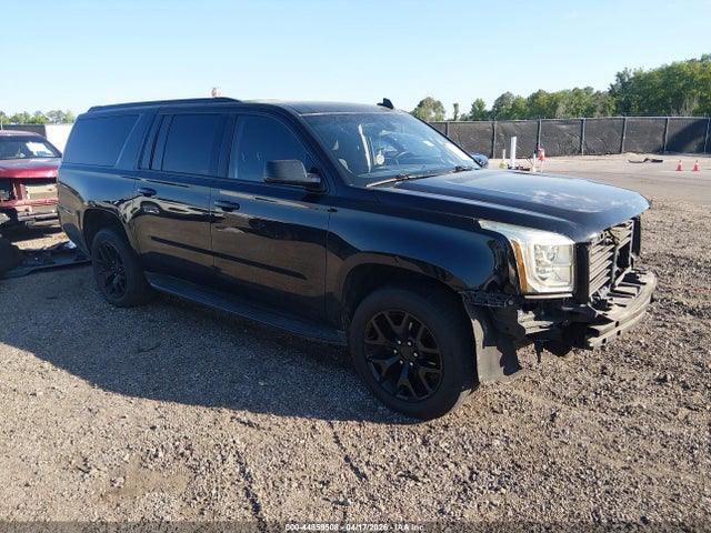 2017 GMC YUKON XL SLE - 1