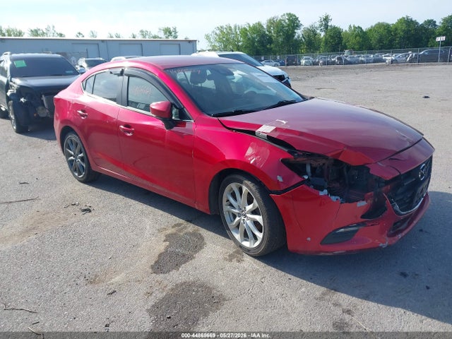2018 MAZDA MAZDA3 TOURING - 1