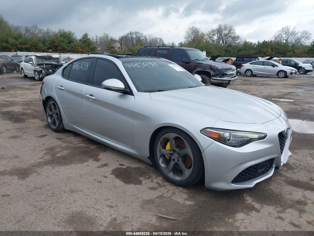 2017 ALFA ROMEO GIULIA TI AWD - 1
