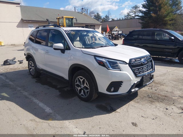 2023 SUBARU FORESTER PREMIUM - 1