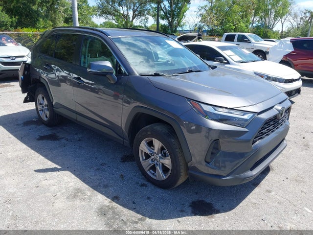 2022 TOYOTA RAV4 XLE - 1