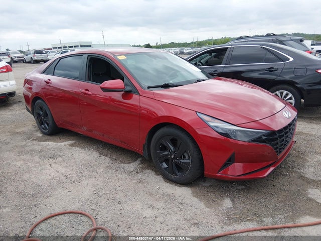 2022 HYUNDAI ELANTRA SEL - 1