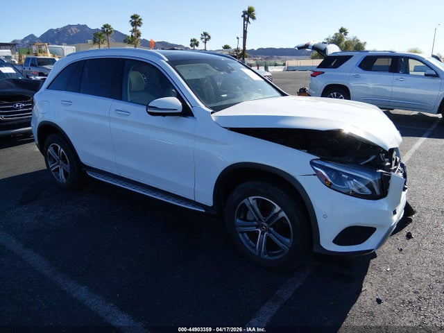 2018 MERCEDES-BENZ GLC 300 - 1