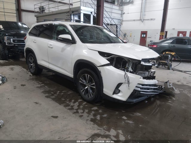 2019 TOYOTA HIGHLANDER LE PLUS - 1