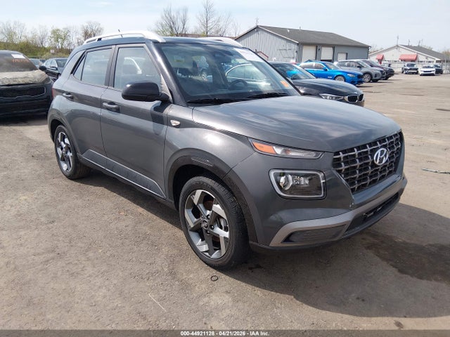2025 HYUNDAI VENUE LIMITED - 1
