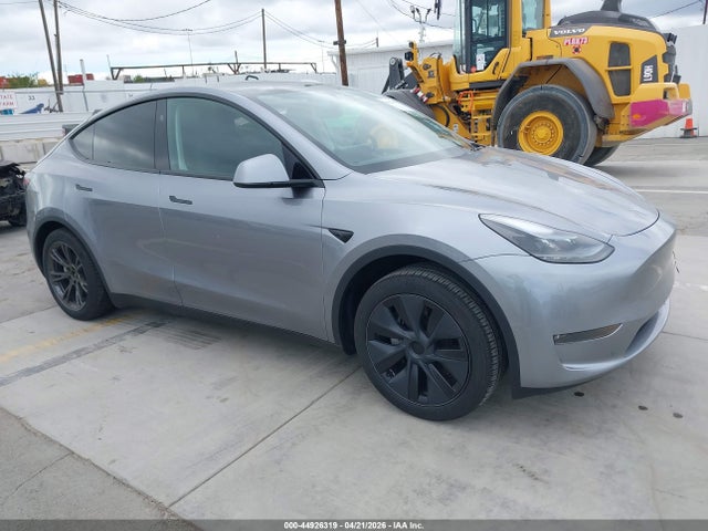 2024 TESLA MODEL Y - 1