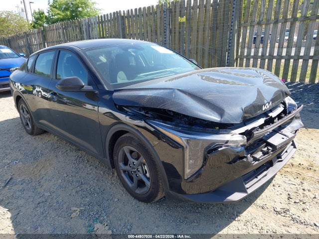 2025 KIA K4 LXS - 1