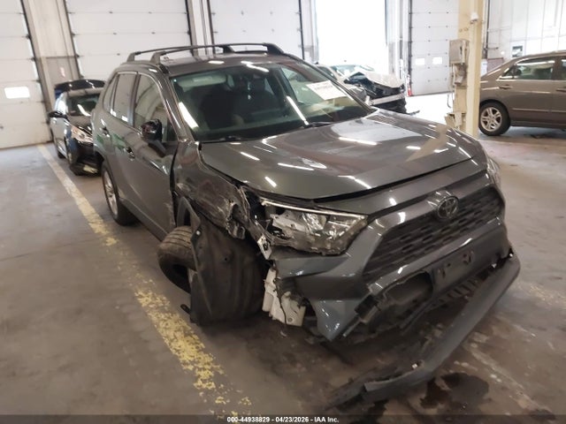 2019 TOYOTA RAV4 XLE - 1