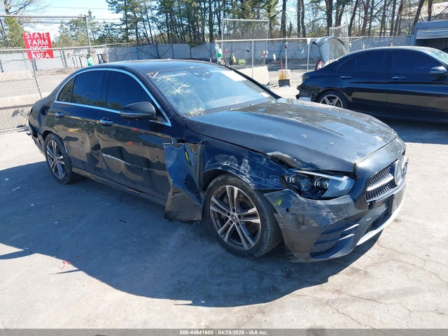 2022 MERCEDES-BENZ E 350 4MATIC - 1