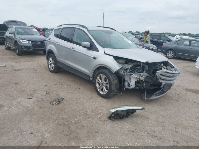 2018 FORD ESCAPE SE - 1