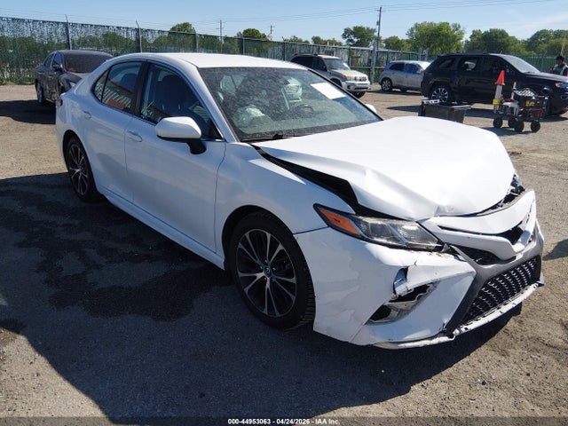 2020 TOYOTA CAMRY SE - 1