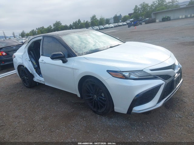 2022 TOYOTA CAMRY XSE - 1