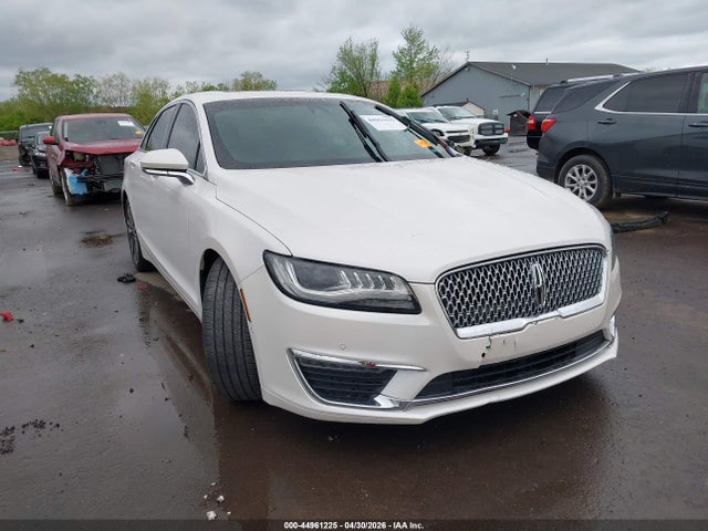 2019 LINCOLN MKZ RESERVE - 1