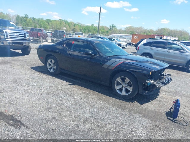2016 DODGE CHALLENGER SXT - 1