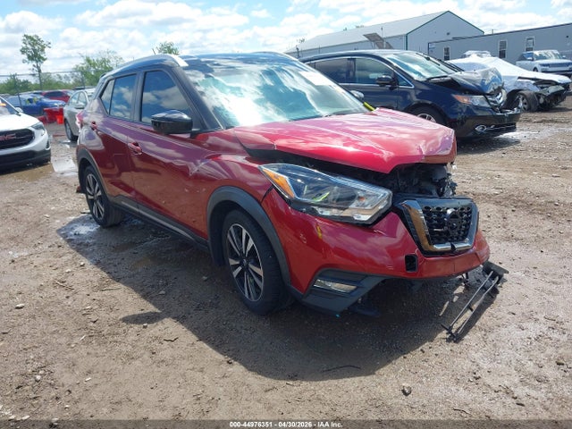 2019 NISSAN KICKS SR - 1