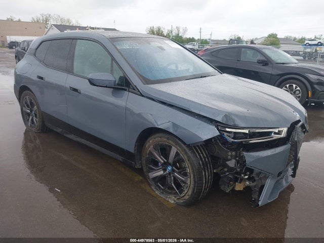 2023 BMW IX M60 - 1