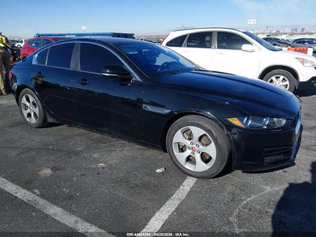 2018 JAGUAR XE 25T - 1