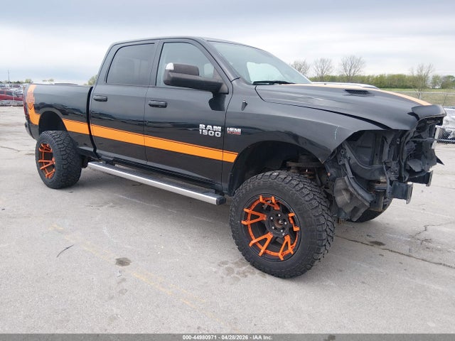 2016 RAM 1500 SPORT - 1
