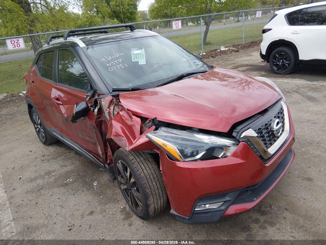 2019 NISSAN KICKS SR - 1