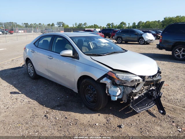 2017 TOYOTA COROLLA LE - 1