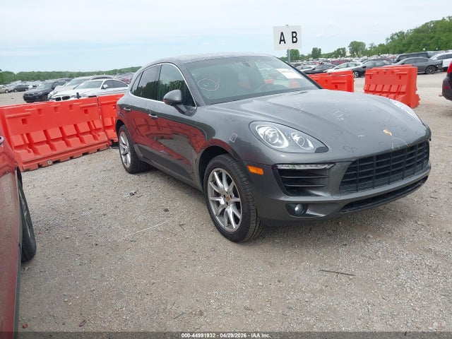 2016 PORSCHE MACAN S - 1