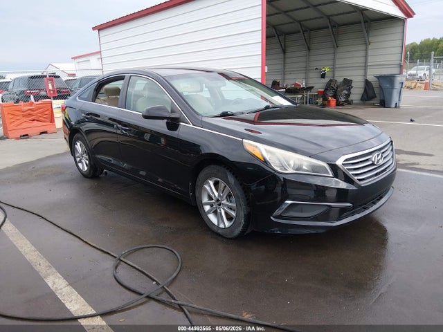 2017 HYUNDAI SONATA SE - 1