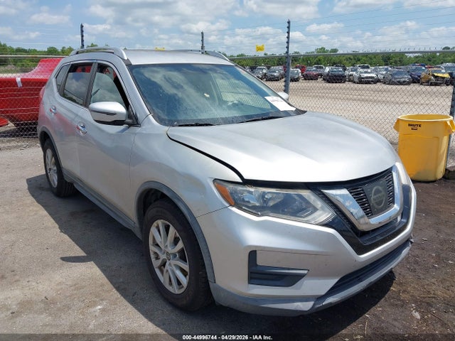 2017 NISSAN ROGUE SV - 1